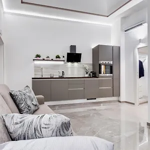 Unoseitre - Luxury & Appartamento